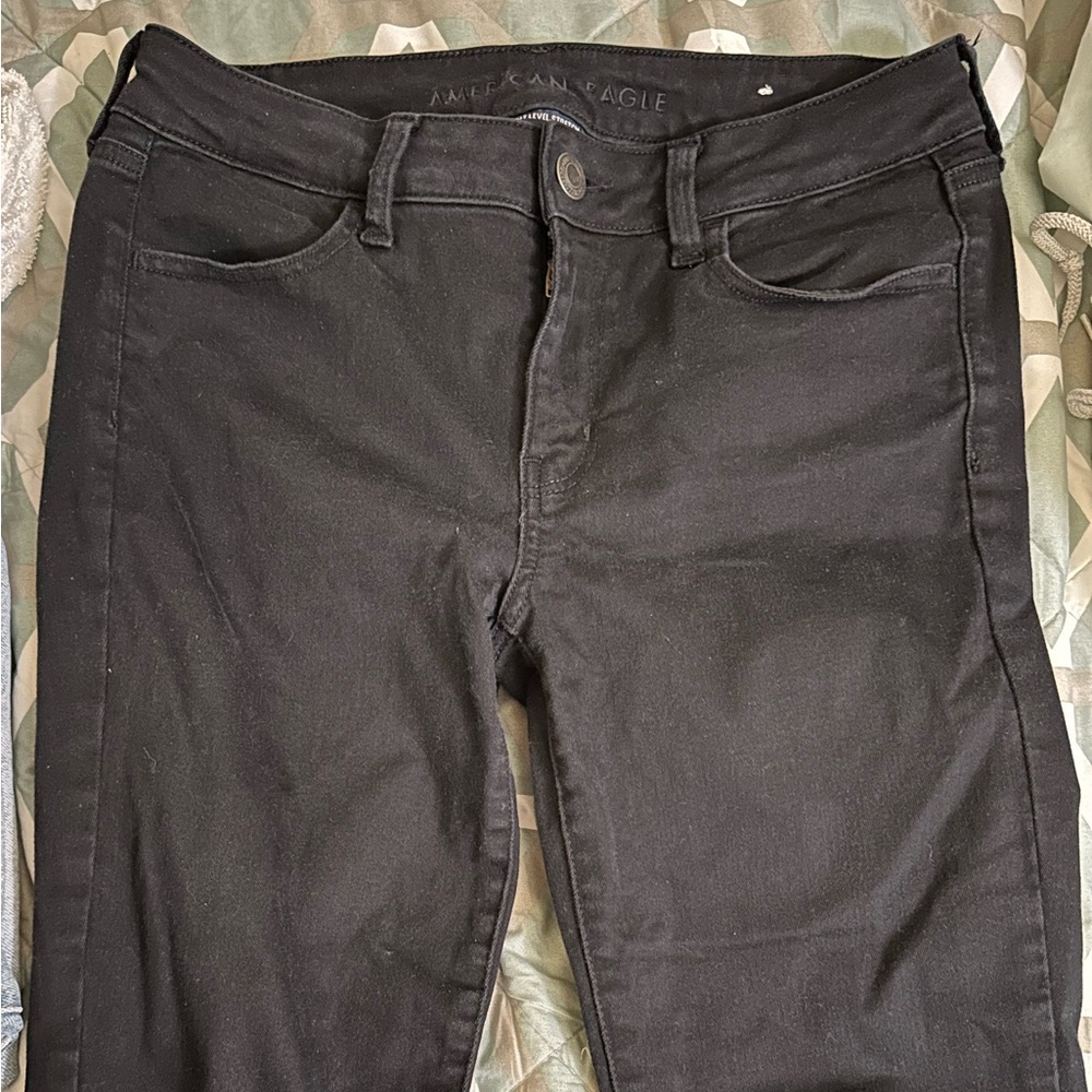 American Eagle Bold Black Jegging Next Level Stretch Midrise 10R